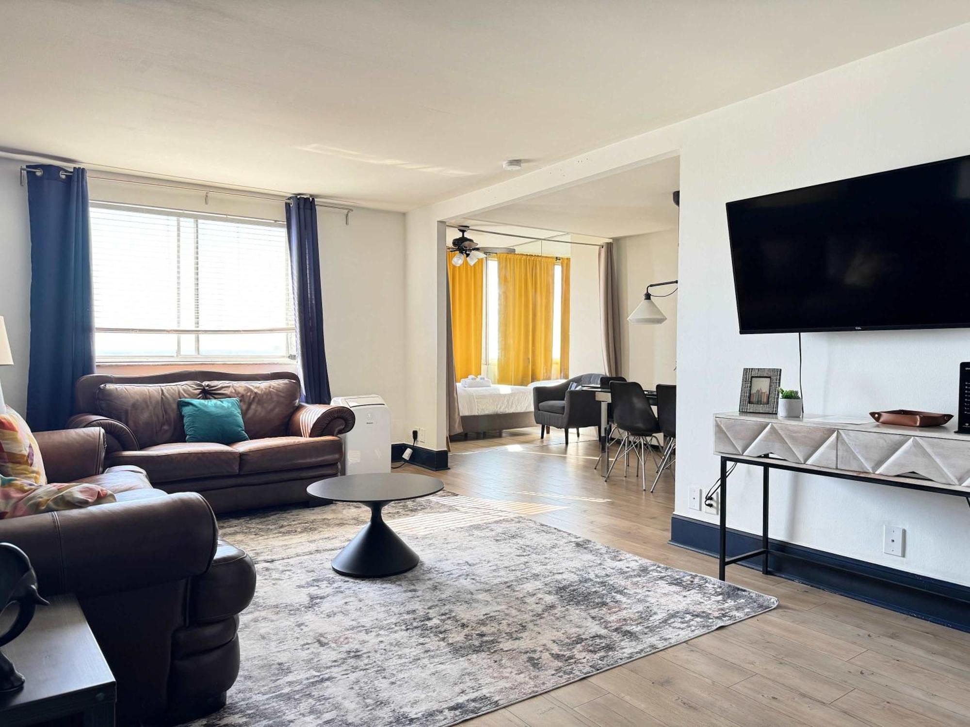 Heart Atl Downtown High Rise 2B2B Condo Lm2206 Atlanta Eksteriør bilde